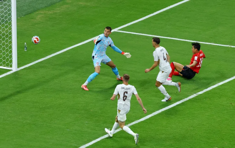 2026-06-12T034439Z_261615570_UP1EM6C0A7L8D_RTRMADP_3_SOCCER-WORLDCUP-KOR-CZE-1781236956